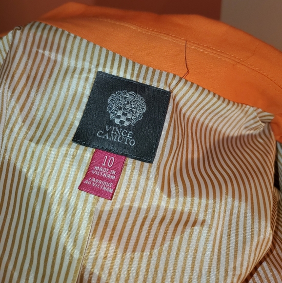 Vince Camuto Ladies Blazer - Picture 5 of 9